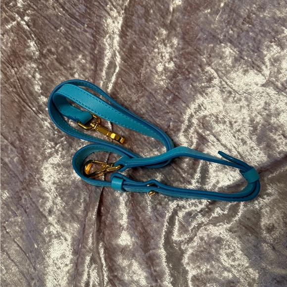 JACQUEMUS Turquoise La Montagne ‘Le Chiquito Moyen’ Bag - Picture 7 of 11